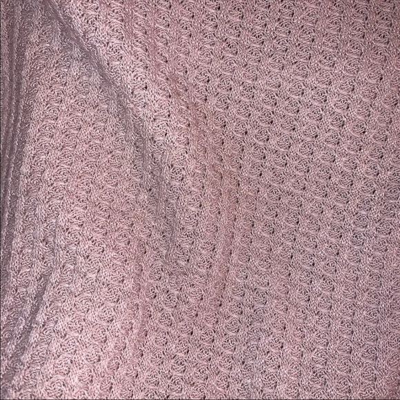 Pink sweater - Picture 2 of 5
